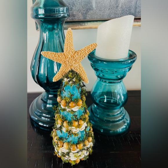 Aurora Quartz and seashell holiday tree - Picture 3 of 9